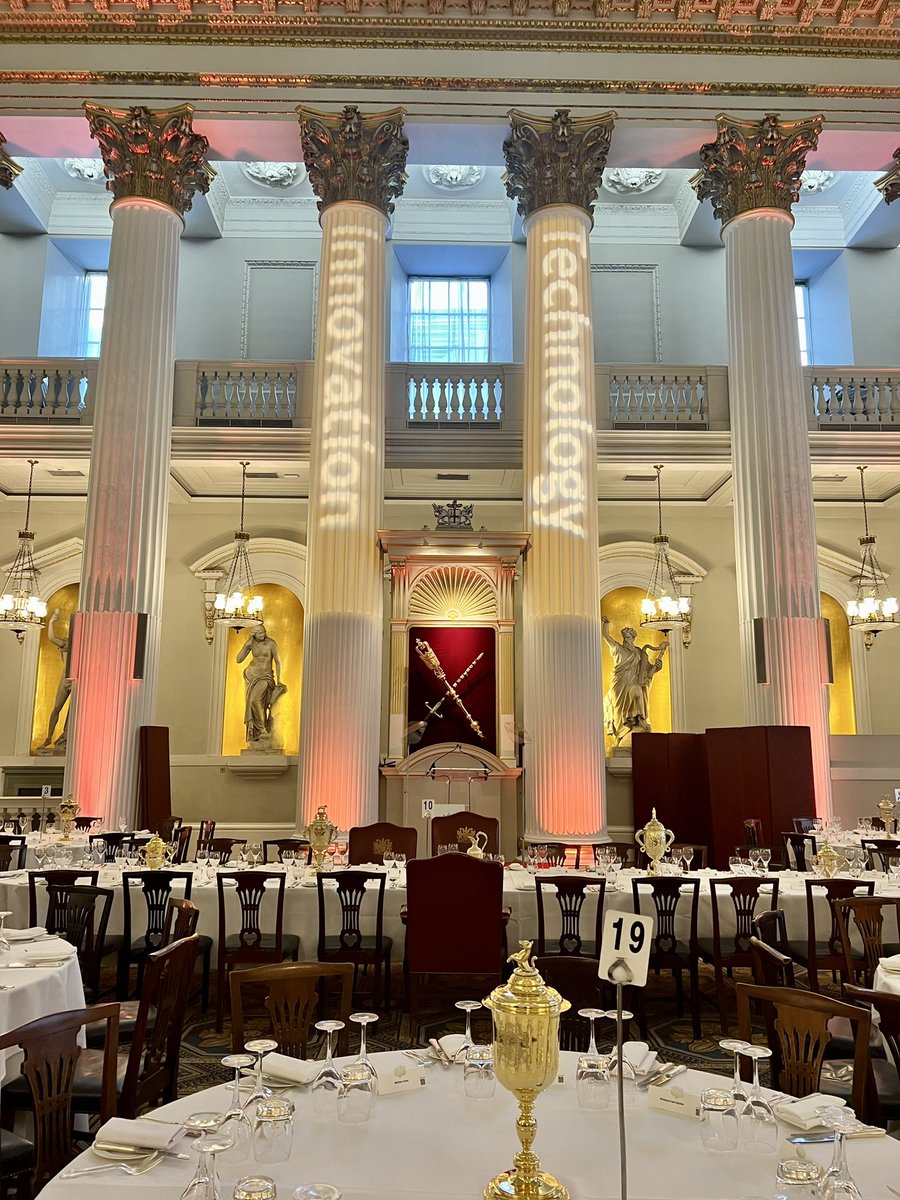 dharrshy's tweet photo. Tech sector at Mansion House? - yes please 🧡 https://t.co/z6rhQ5sjUl