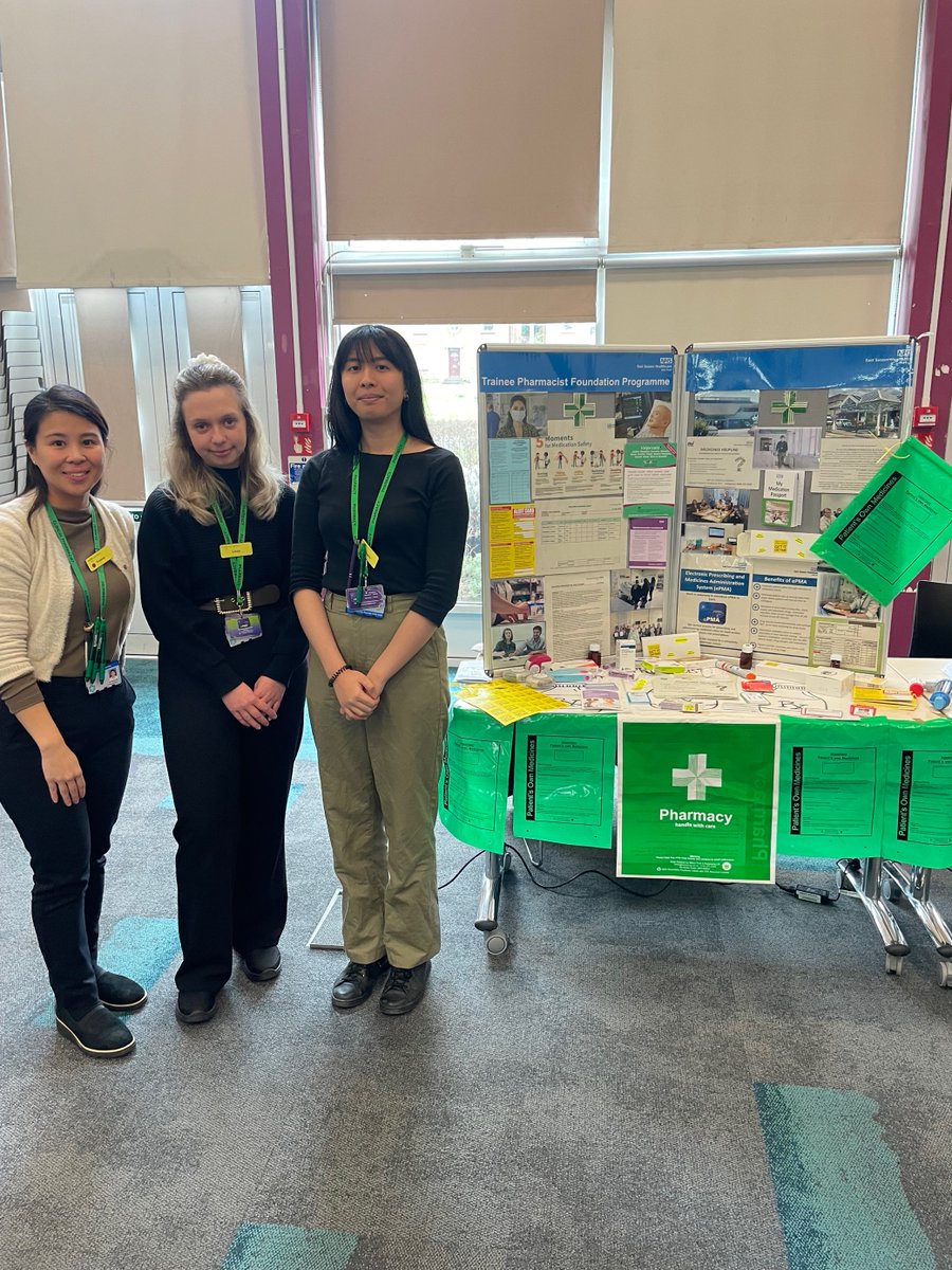 esht_pharmacy's tweet image. Another great day at the University of Brighton&apos;s Career Fair! Come say hello to our Trainee Pharmacists at East Sussex NHS Healthcare Trust for top tips, exam prep, Oriel, and what it&apos;s like working in a hospital pharmacy! @ESHT_IE @ESHTNHS #traineepharmacists #pharmacists