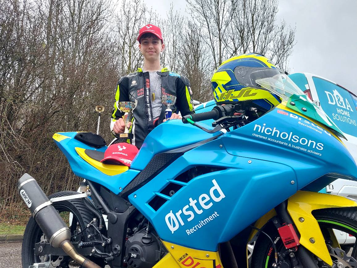 NicholsonsCA's tweet image. A 2nd and 3rd in the wet 🏍️

An incredible achievement for his first race weekend of the year, and we&apos;re incredibly proud to play a small part in helping Toby Skayman on his journey 😊