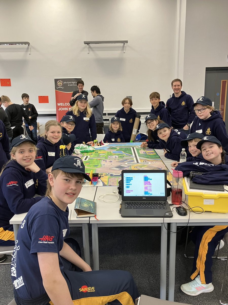 BBPrepRobotics's tweet photo. We have arrived safely and are beginning to get set up. Feeling #SUPERPOWERED @FLLUK #Beachbotics https://t.co/880m0GmTLA