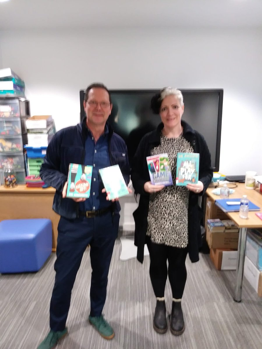 BromLibraries's tweet photo. Fantastic school visits for Year 3 classes yesterday at #PengeLibrary with wonderful author @EveAinsworth who launched the new interactive sports mat, enjoyed by all! Massive thanks to Eve! @LBofBromley @Better_UK @LDNLibraries https://t.co/QFCPKFIREg