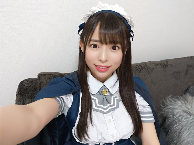 寺坂ユミ