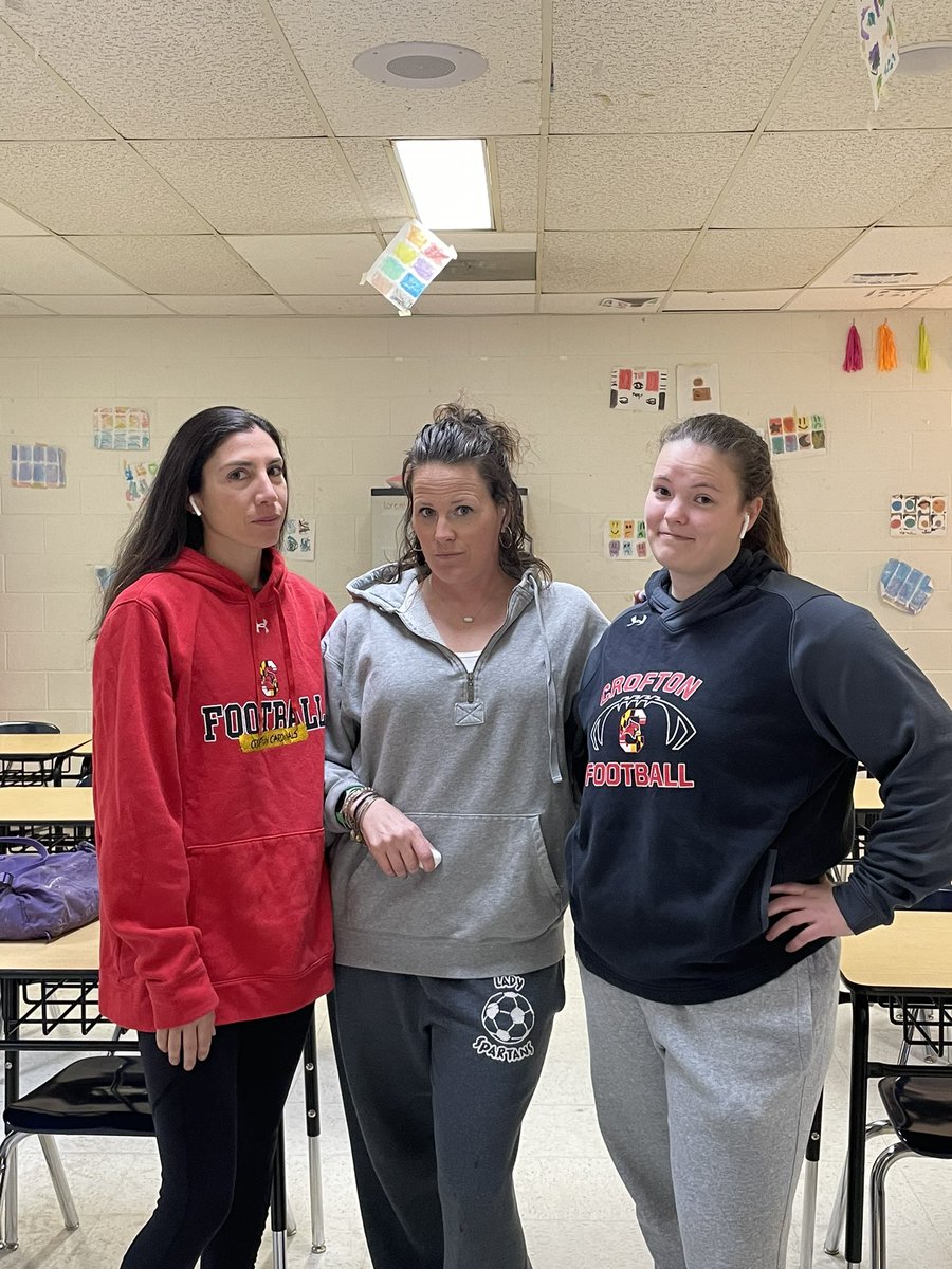 Dress like a teacher (student day!) check out CMS staff!  <a href="/CroftonMSAACPS/">CroftonMSAACPS</a> <a href="/AACountySchools/">AACPS</a>