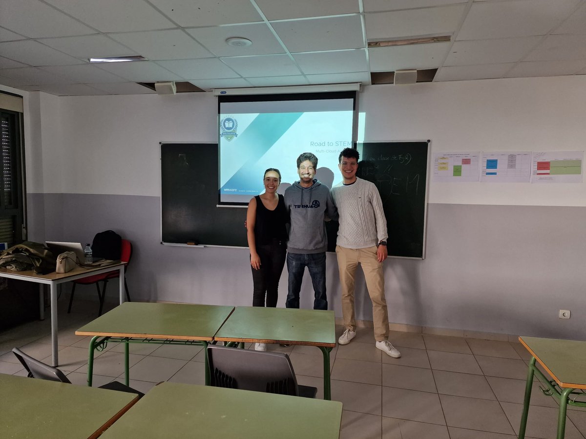 vmware_es's tweet photo. ¡Arrancamos #RoadToSTEM!
Estamos impartiendo charlas en colegios de ESO para inspirar y mostrar oportunidades laborales en tecnología a jóvenes de 3º y 4º, ya vamos por 500 estudiantes.
¡Construyamos juntos un futuro más inclusivo y tecnológico! 💻🚀 #STEM https://t.co/A6yGIfnxR4