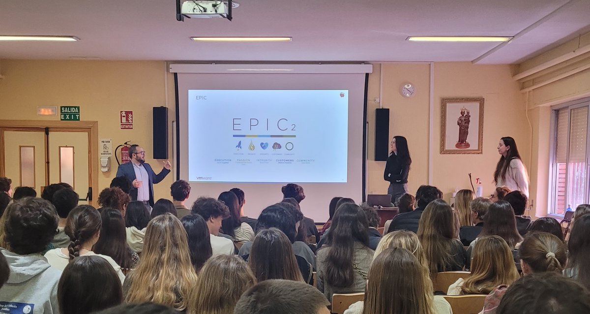 vmware_es's tweet photo. ¡Arrancamos #RoadToSTEM!
Estamos impartiendo charlas en colegios de ESO para inspirar y mostrar oportunidades laborales en tecnología a jóvenes de 3º y 4º, ya vamos por 500 estudiantes.
¡Construyamos juntos un futuro más inclusivo y tecnológico! 💻🚀 #STEM https://t.co/A6yGIfnxR4
