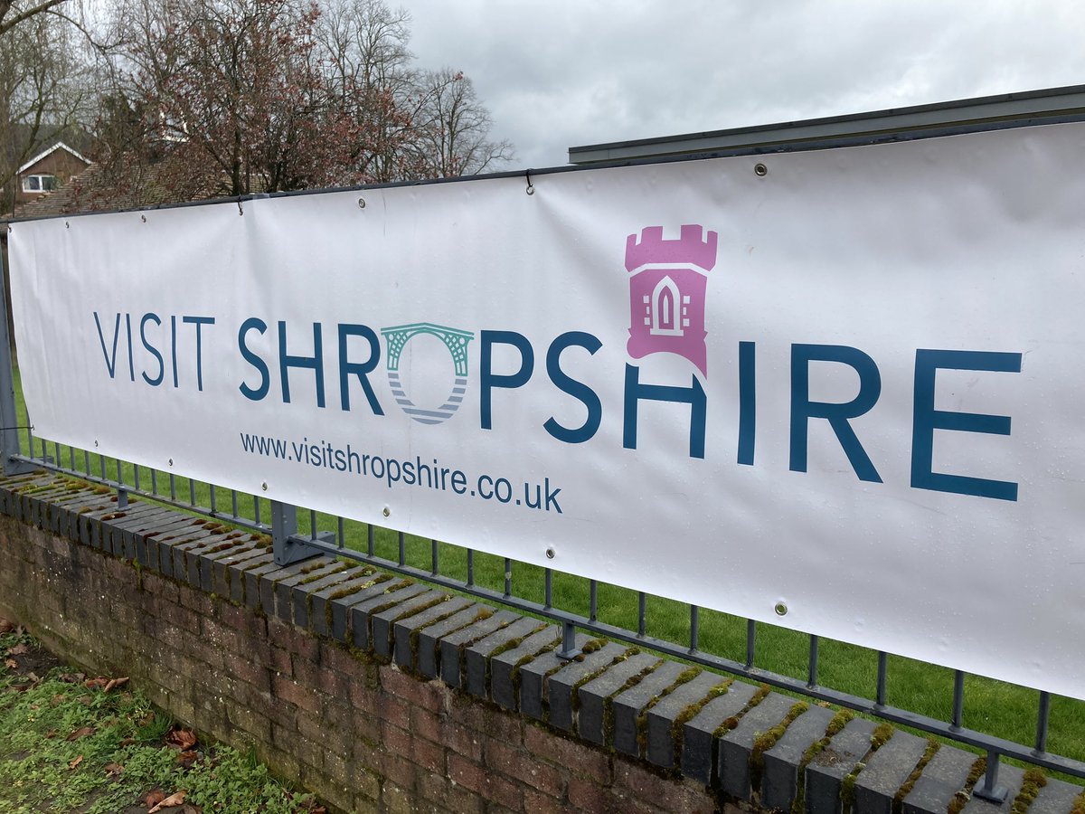 LoveWellington1's tweet photo. Taking 💚 Love Wellington to the Shropshire Tourism Expo today! #puttingwellingtononthemap #loveWellington @visitshrop @VisitTelford_ https://t.co/QSN6iMA3op