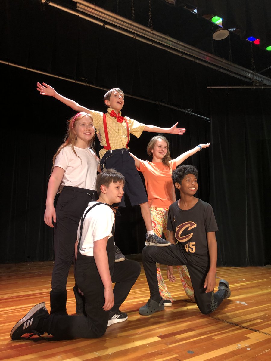 LkwdSchools's tweet image. .@LkwdGarfield Drama Club invites you to its production of Disney's "My Son Pinocchio Jr," music by  S. Schwartz, composer of "Wicked".  Come see this fun-filled story and our amazing Garfield students!
📆 3/29 @ 3:20 PM
📆 3/30 &amp;amp; 31 @ 7:00 PM
$5 tickets @ payschoolsevents.com/events/details…