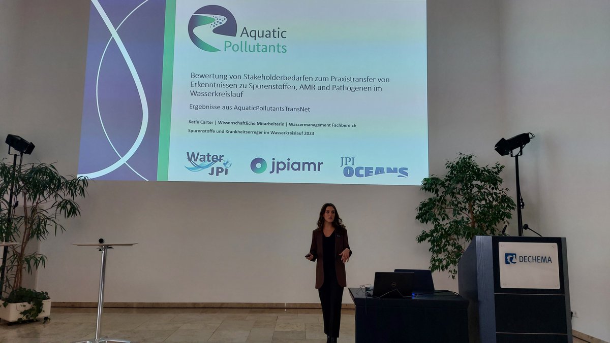 Today, we presented the TransNet's first deliverable about knowledge gaps and demands of stakeholders on CECs, #AMR, and #pathogens in the #watercycle at #SUK2023 ('Spurenstoffe und Krankheitserreger im Wasserkreislauf') at @DECHEMA in Frankfurt.
