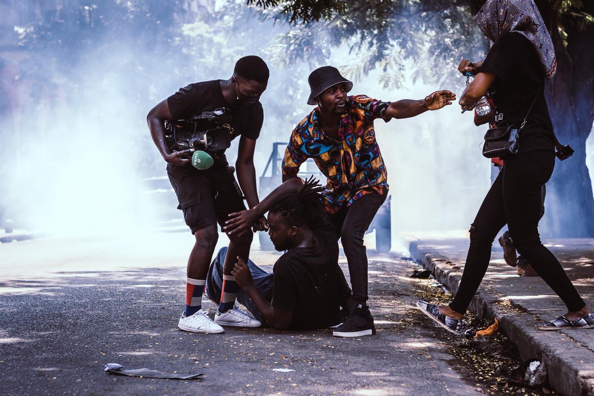 Sr. Presidente <a href="/filipe_nyusi/">Eng. Filipe Nyusi</a> É real que pediu ao violador para investigar a violação e trazer justificação para a violência? #ONUMoz #Mozambique #RighToProtest #MozVoice <a href="/antonioguterres/">António Guterres</a>  <a href="/UN/">United Nations</a> <a href="/UNHumanRights/">UN Human Rights</a> <a href="/EU_Commission/">European Commission</a>