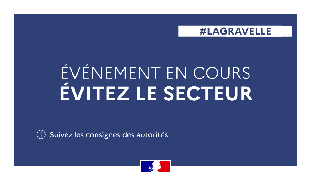 Prefet53's tweet photo. #grève28mars #Mayenne #InfoTrafic 
✅ Poids lourds 🚛🚚 bloqués au péage de la Gravelle (sens #Rennes-Paris)
✅ Véhicules légers 🚗🚘🏍️ dirigés vers la D57 en direction de Laval
➡️Mise en place d'un itinéraire conseillé par la D545 à partir de @LoironRuille 
⚠️ Évitez le secteur https://t.co/i24kFUVG0U