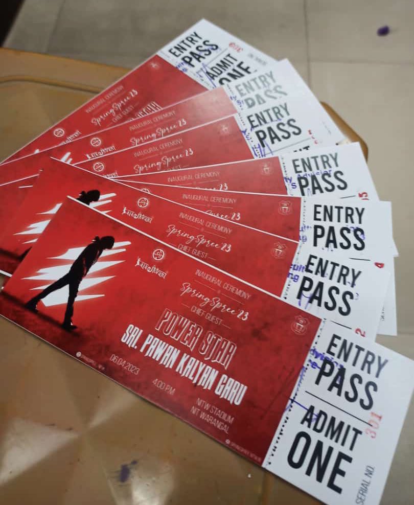 BheemlaBoy1's tweet photo. Get ready NIT Warangal Pawan Kalyan fans masss jatra shuru 📢📢📢📢💥💥💥💥💥🔥
#SpringSpree2023 #PawanKalyan https://t.co/K9YHGfVIQy