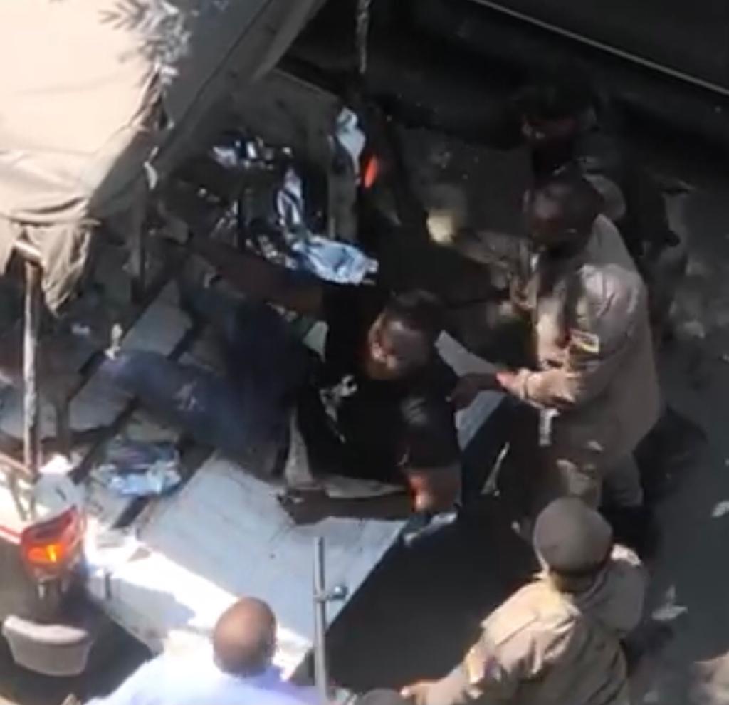 Socorro... Extremismo violento e repressão estatal em Moçambique continuam a fazer vítimas! #ONUMoz #Mozambique #RighToProtest #MozVoice <a href="/antonioguterres/">António Guterres</a>   <a href="/filipe_nyusi/">Eng. Filipe Nyusi</a>  <a href="/UN/">United Nations</a> <a href="/UNHumanRights/">UN Human Rights</a>  <a href="/EU_Commission/">European Commission</a>