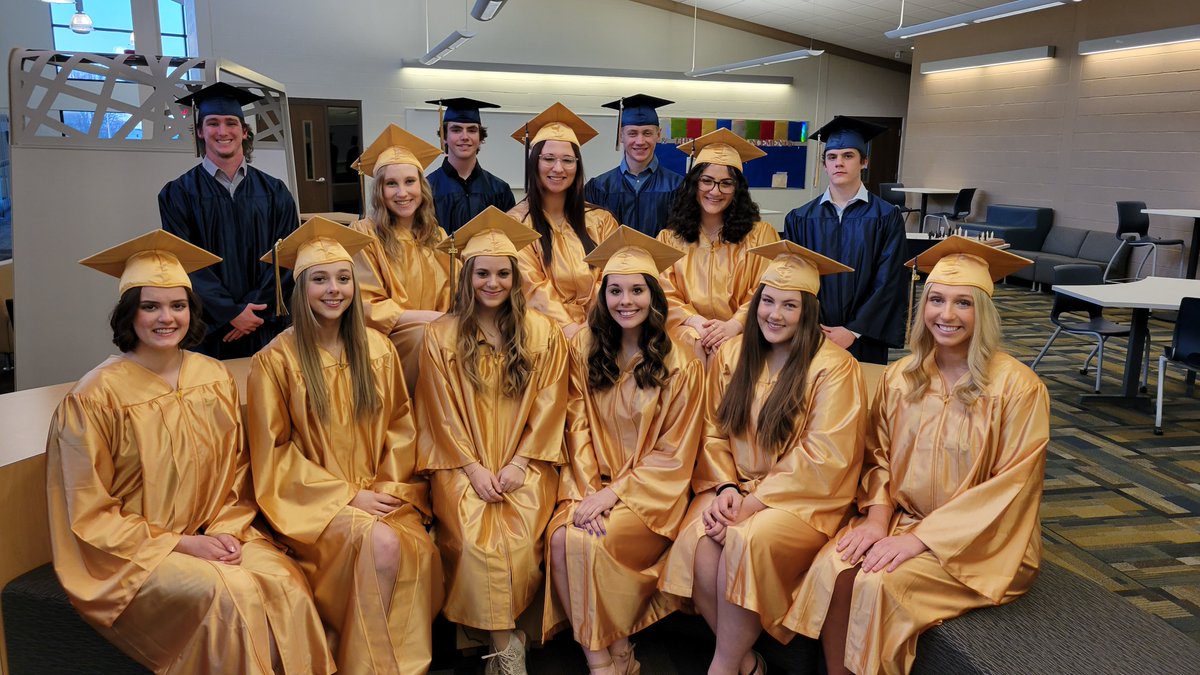 WeAreKnoxville's tweet photo. Congratulations to all of the seniors and newly inducted members of NHS on a successful induction ceremony and reception!
#GoBigBlue #BlueBulletNation https://t.co/7XDqzqP9sQ