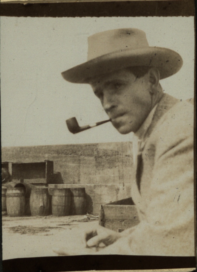 NGIreland's tweet photo. All these beautiful photographs are part of our archive, too - only a very small selection of the many we have of Jack B. Yeats wearing a hat better than anyone we've ever seen before or since.
#JackBYeats #OnThisDay https://t.co/GM9nRkH6iv