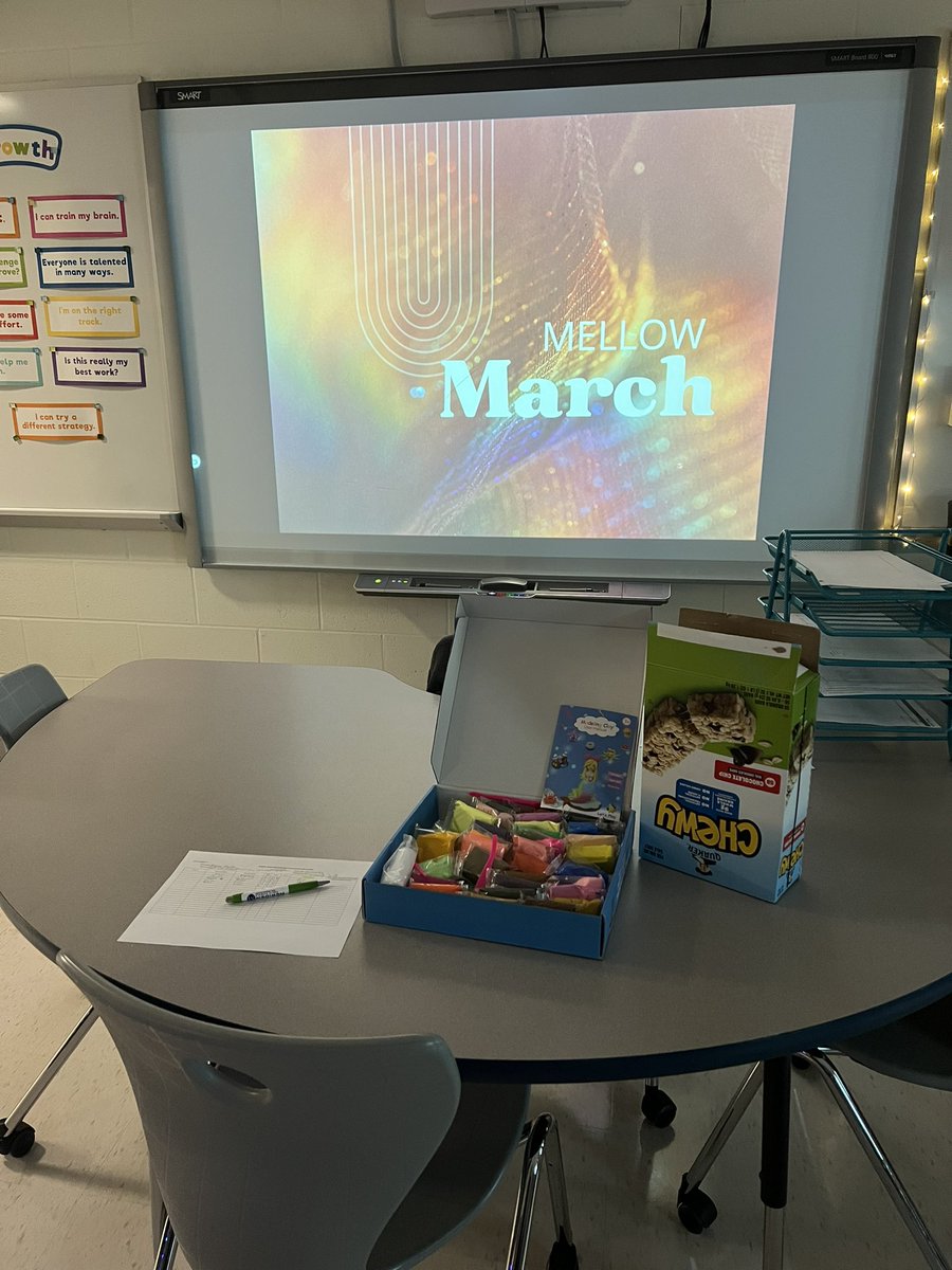 MissScottGU's tweet photo. Mellow March happening today in the GU Room! We’re talking about how we’re feeling about going into Q4 while having fun with clay. And of course there are snacks too! https://t.co/2qWpUVic6P