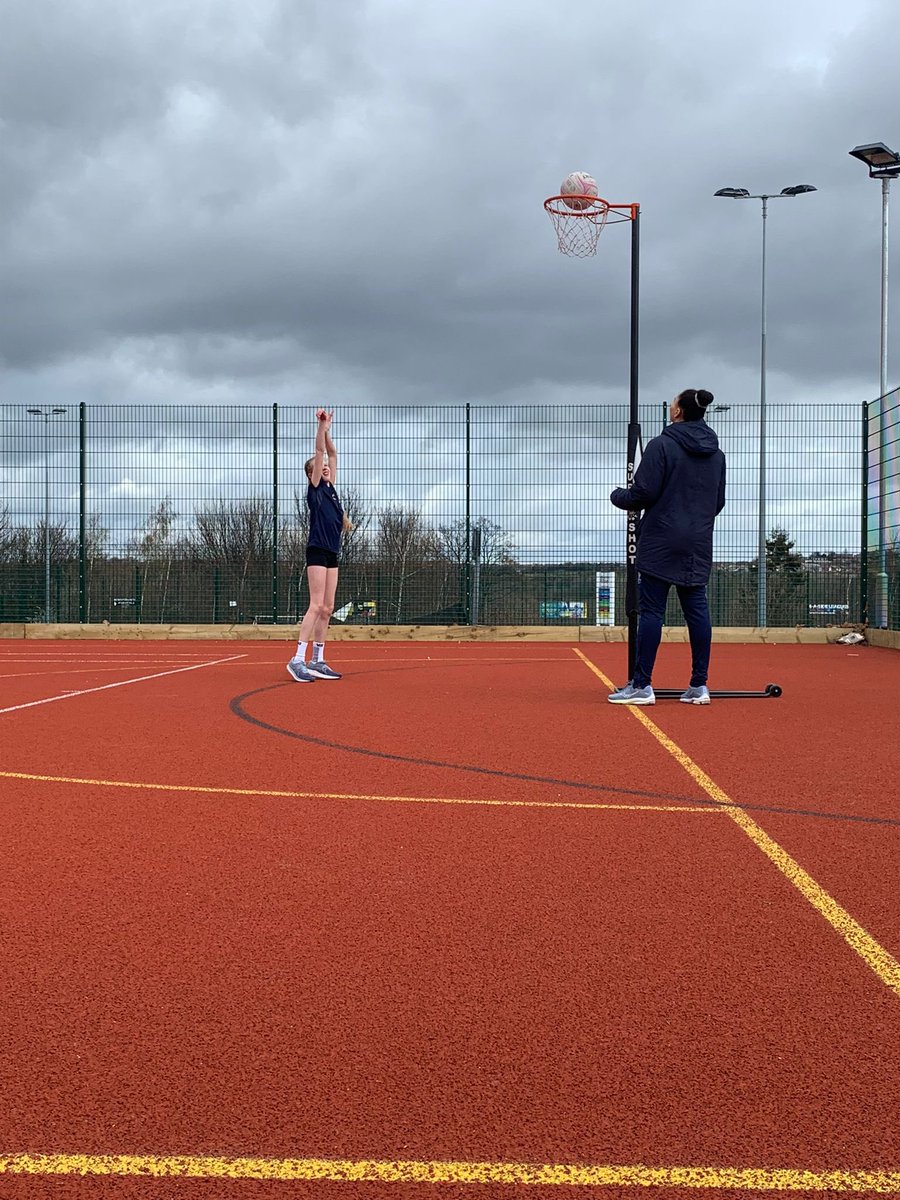 anne_penn's tweet photo. Thanks @paige_reedxx for an amazing 1:1 this weekend! Just what she needed. She’s been buzzing every since! Tough couple of months in her netball journey. Also thanks to @OldhamNetball for being so incredibly welcoming! https://t.co/lBC8FfHCMm