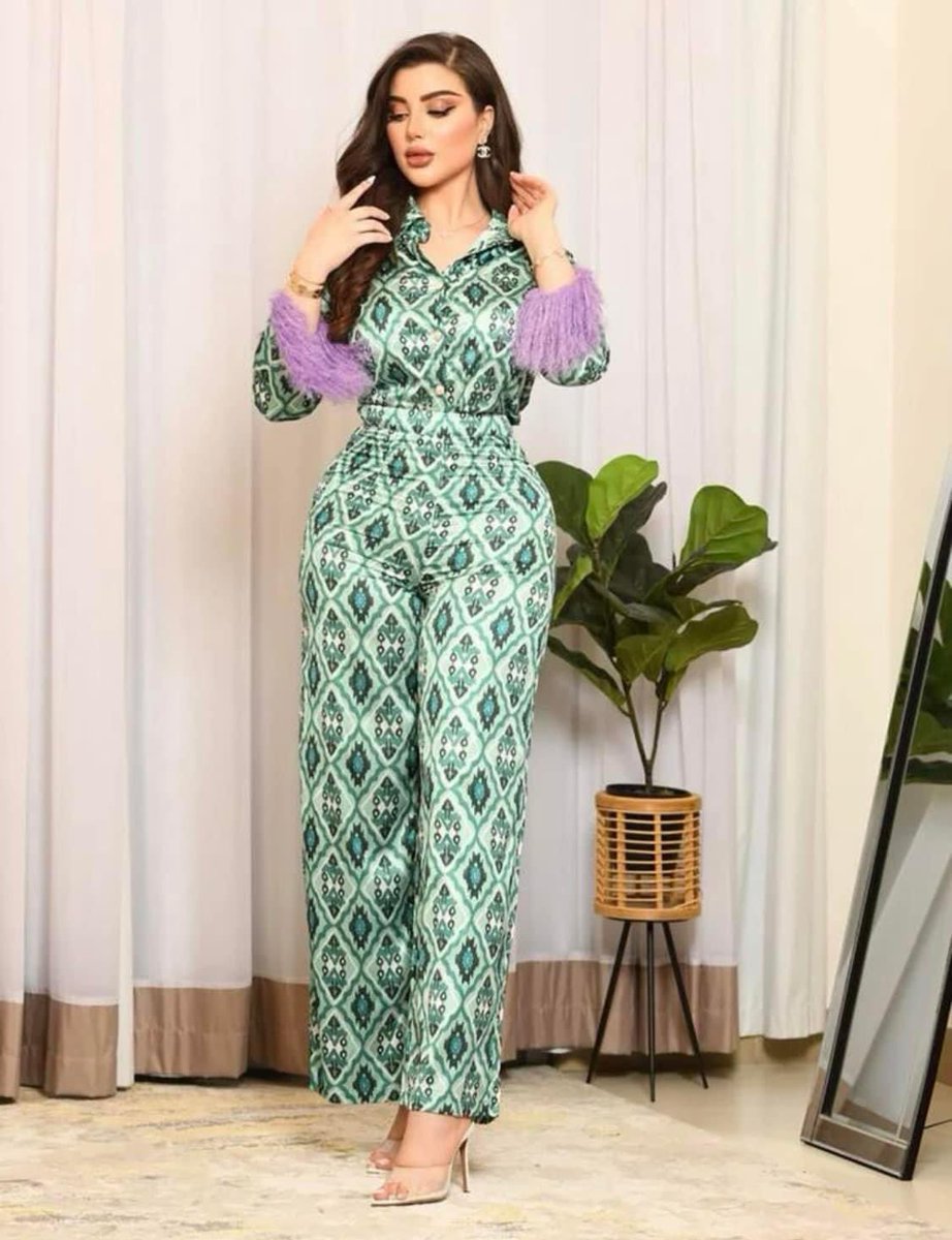 Cherrystore17's tweet photo. ⚜️SHEIN⚜️

سعر البدلة:225LYD

المقاسات:S/M/XL
__________________

للحجز والإستفسار يُرجى مُراسلتنا على بريد الصفحة؛ يتوفر لدينا خدمة توصيل لجميع مُدن ليبيا📦 https://t.co/L3BXpgwTjk