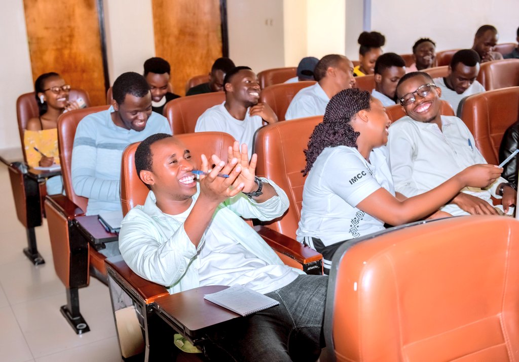 Last weekend, <a href="/medsar_rwanda/">MEDSAR RWANDA</a> &amp; <a href="/imcc_rwanda/">imcc_rwanda</a> through #YEASRHProject trained a 2nd cohort of 80 medical students on #STIs, #MenstrualHygieneManagement, #GBV &amp; rights, Secondary Sexual changes, and #FamilyPlanning, for Rwandan community to perceive and achieve Universal #SRHR4ALL
