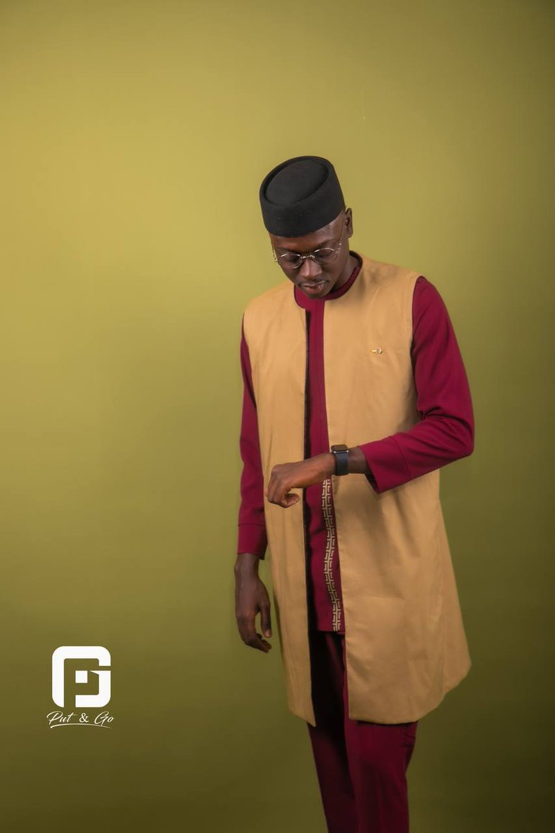 PutandGo's tweet photo. Optez pour  l'élégance car elle ne se fane jamais mais la mode oui✨️🤌

Disponible sur commande ✅️

Définissez votre image avec @put_and_go_officiel !!!

📞 77 660 13 27 / 77 255 77 77

#putandgo #dakar #senegal #korite2023 #costumeafricain #jelaba #senegalesedesigner https://t.co/xgNOwX9ySw