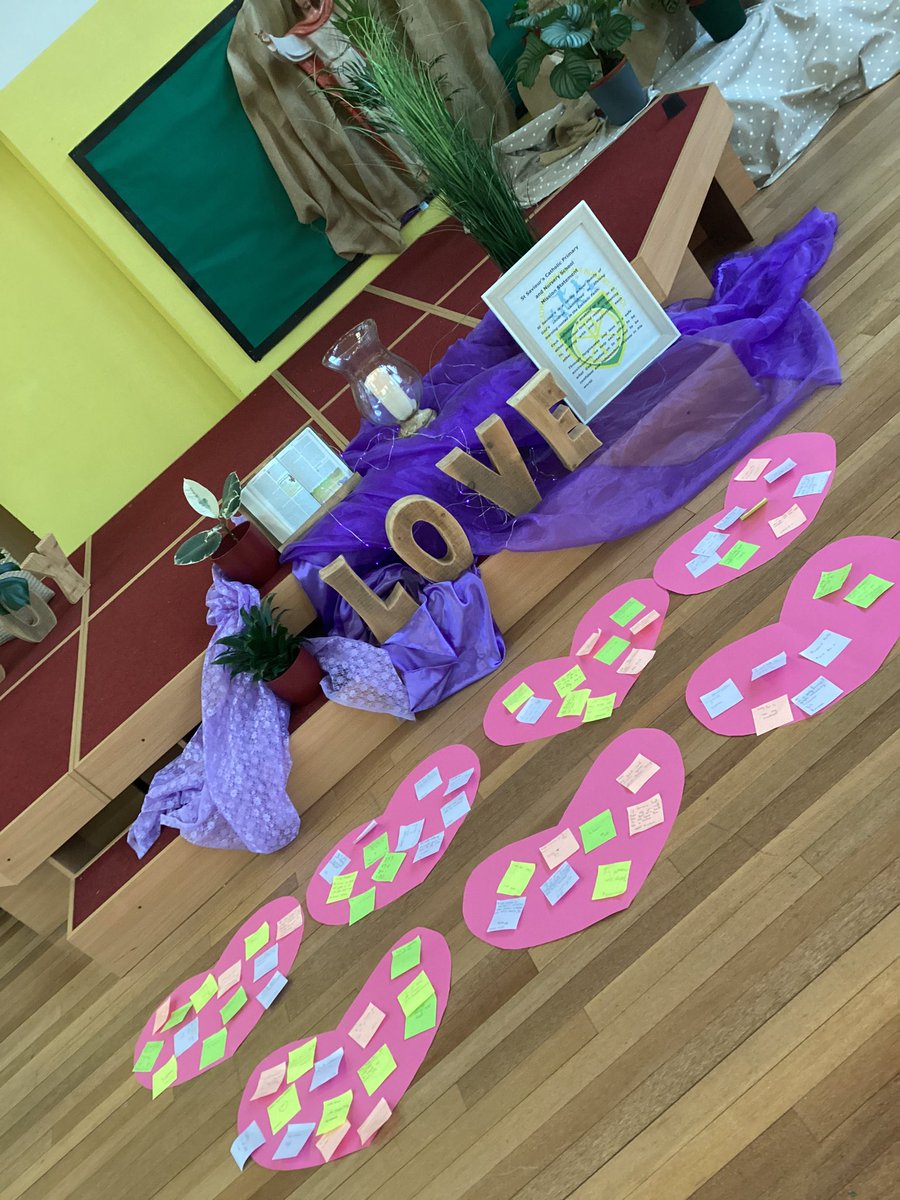 St Saviour's Primary tweet media