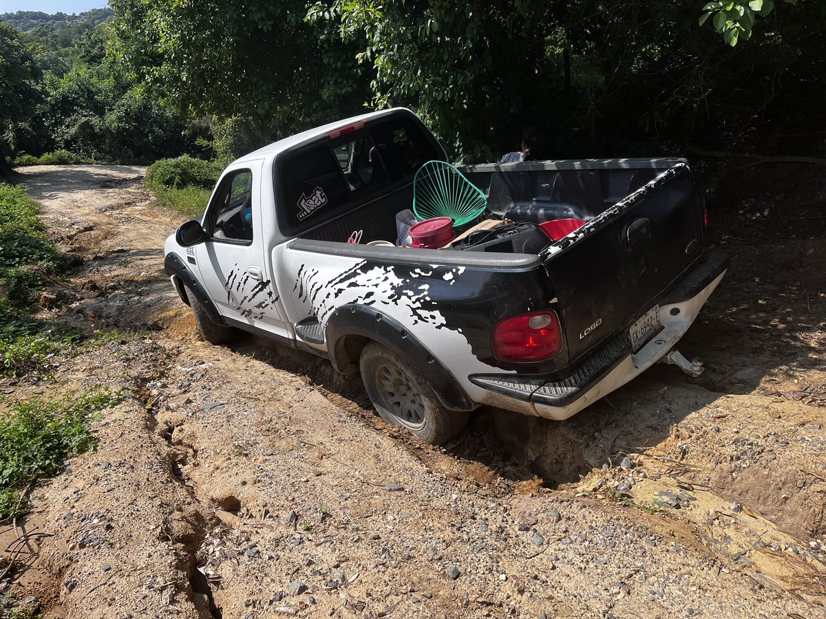 ¡El racismo estructural que atravesamos existe! Para cualquier persona que está defendiendo sus privilegios desde la comodidad, lo que se externe de un cuerpo racializado es una ofensa o mofa ¡Basta ya! <a href="/juventudafromx/">Red Nacional de Juventudes Afromexicanas</a> <a href="/Foro_TV/">Foro</a> <a href="/CIDH/">CIDH - IACHR</a> <a href="/ONUDHmexico/">ONU-DH México</a>