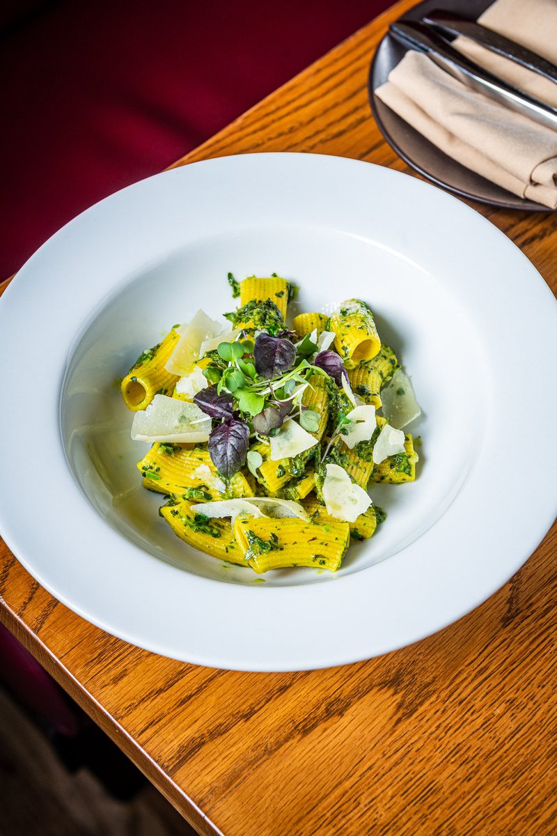 NEW pasta for Spring! 🍃🌱

Rigatoni with a vernal green sauce, pecorino, and purple basil!