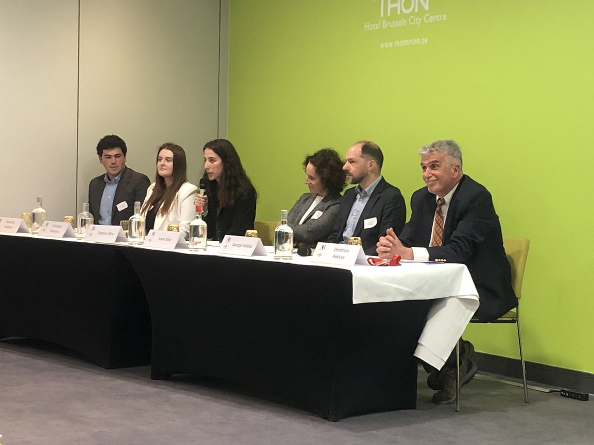 🇨🇿&amp;🇵🇹 students sharing their views on improving their training at #AR2023. Great to see that the changing roles of the profession - a key area of engagement for @EAHPtweet - play a major role for them &amp; that emphasis needs to be put on clinical &amp; healthcare services! #HPcare4u