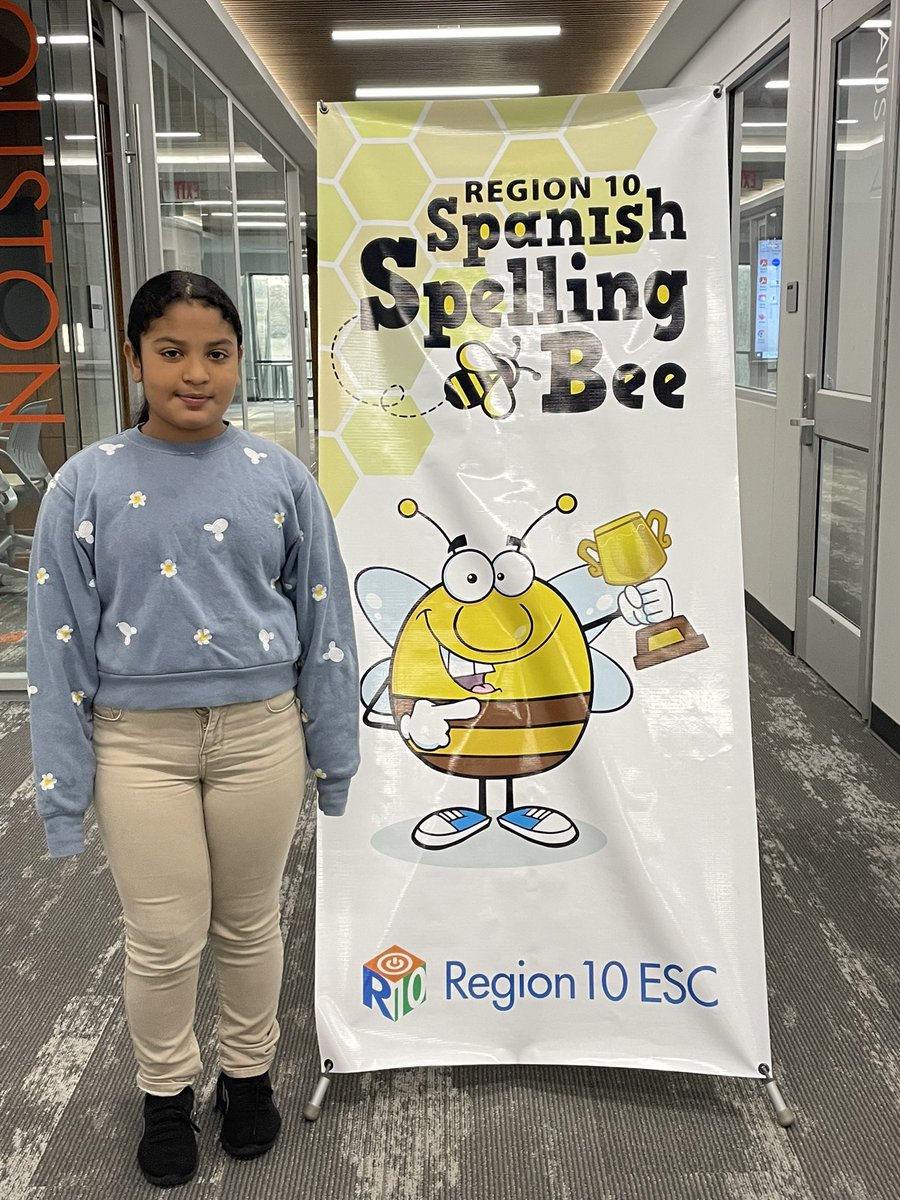 LMHuerta19's tweet photo. The excitement is building!! We are so proud of Nasly and all of the #R10SSB Spanish Spelling Bee contestants! Vamos, Nasly! @IrvingISD @Keyestosucceed @Marie_ellen26 @iisdbil_esl https://t.co/KUZyq9WFNS