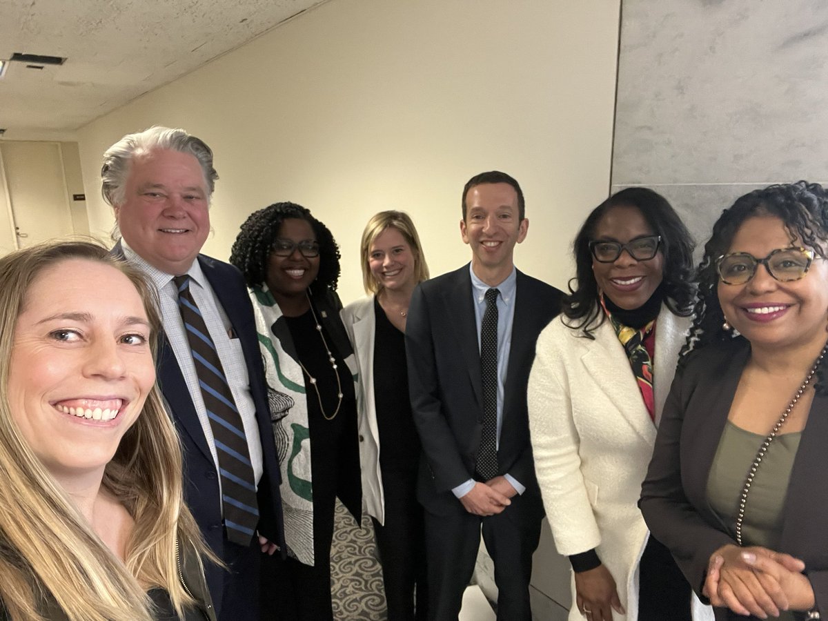 Feels good to be back on the Hill for in person meetings in support of #affordablehousing funding in #FY24 with @JWaggoner_SoCal <a href="/EnterpriseNow/">Enterprise Community Partners</a> <a href="/LISC_HQ/">Local Initiatives Support Corporation (LISC)</a> and <a href="/Habitat_org/">Habitat for Humanity</a>