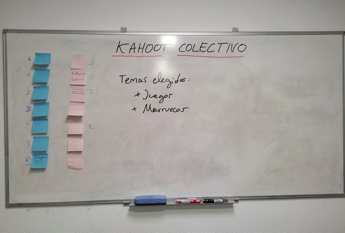 PuntoVuelaPuche's tweet photo. Nos gusta tanto el #Kahoot que esta vez hemos aprendido a hacer uno entre todas y todos. Elección de temas, búsqueda de información y crear preguntas y respuestas . Finalmente, ¡jugamos! #VuelaGuadalinfo #ElPuche #creapeques https://t.co/ECArCjKfTG