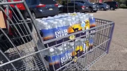 FOX29philly's tweet photo. This is becoming a sight for sore eyes in Philly. And good luck finding it in stores! The water woes continue into a third day. Tune in to #fox29goodday all morning for the latest!
#fox29philadelphia
@FOX29philly
@thomasdrayton
@KarenFox29
@BobKellyFOX29
@SueSerioFox29 https://t.co/KU9Kg5wgU7