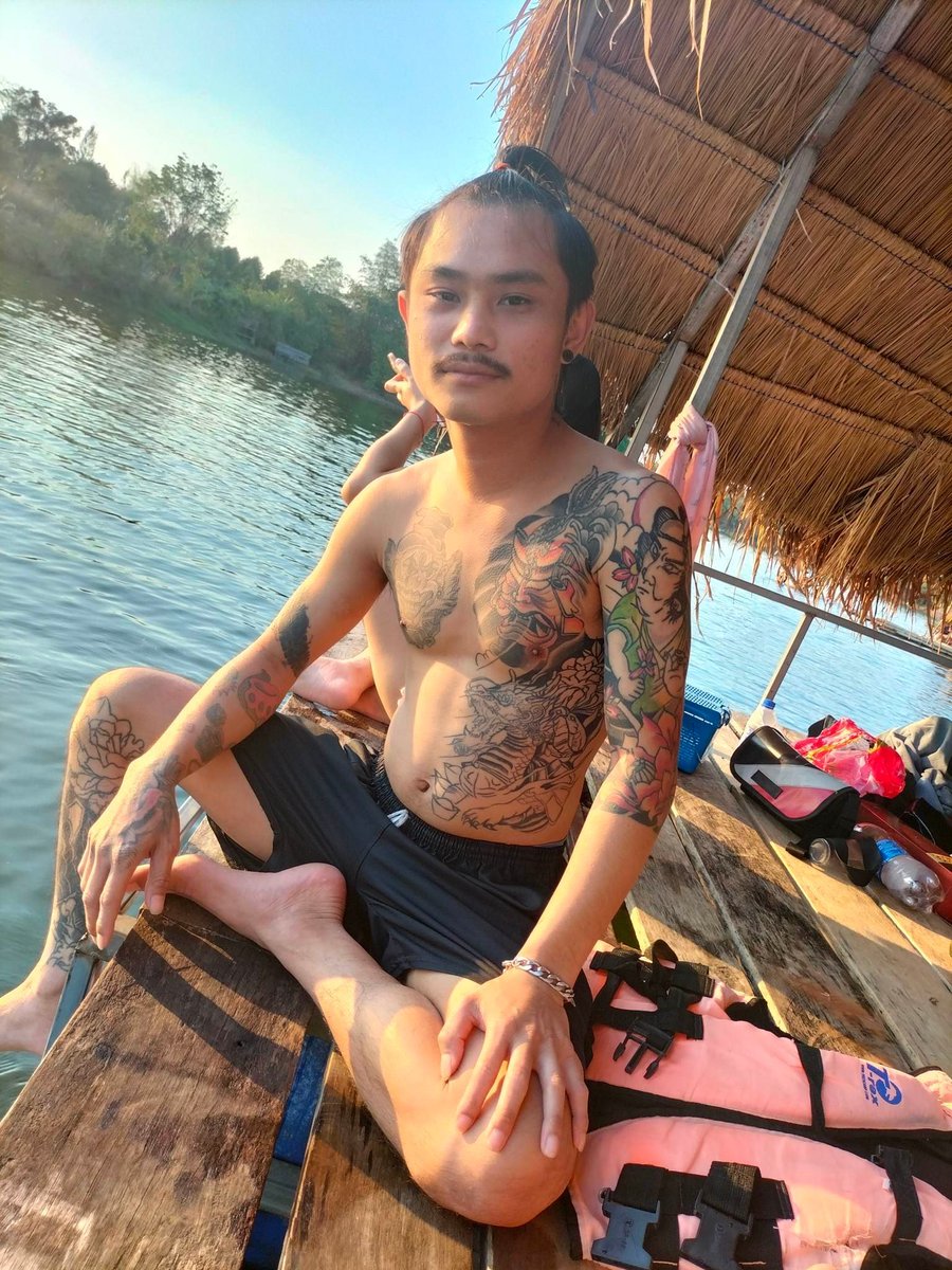 Man_Surasak1's tweet photo. อากาศมันร้อน เลยต้องมาเล่นน้ำเย็นๆสักหน่อย 😂😂
#แก่งไฮ https://t.co/6CJqt4EZN7