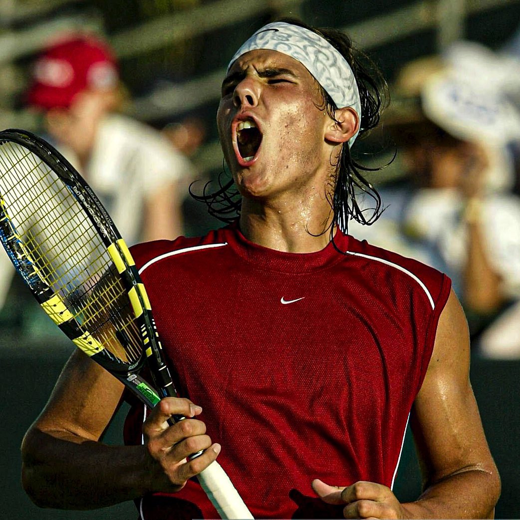 tiebreaktennis_'s tweet photo. 𝗙𝗲𝗱𝗮𝗹: 𝗧𝗵𝗲 𝗳𝗶𝗿𝘀𝘁 𝗲𝘃𝗲𝗿 𝗺𝗲𝗲𝘁𝗶𝗻𝗴 #onthisday in 2004 🇺🇸
📸Getty
#fedal #nadal #rafanadal #rafaelnadal #federer #rogerfederer #fedex #federerfans #federer4ever #tiebreaktennis https://t.co/rz5x8kfpsD