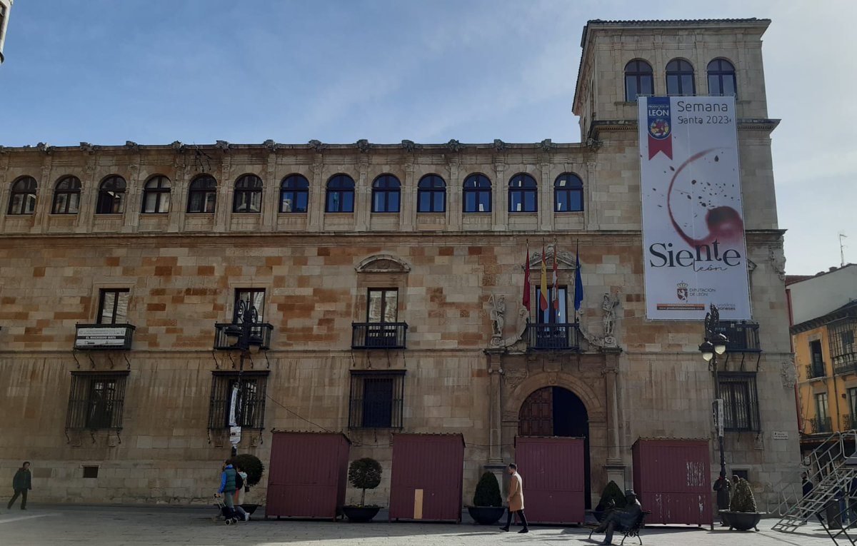 La #DiputacióndeLeón da la bienvenida a la Semana Santa leonesa con un gran cartel que invita a degustar y comprar nuestros <a href="/ProductosLeon/">Productos de Leon</a> 😋
<a href="/productodeleon/">Productos Leoneses</a>