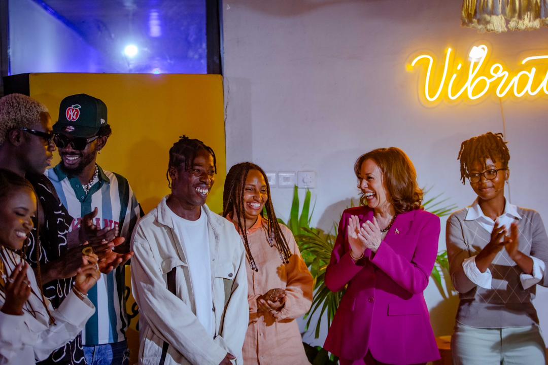 nydjlive's tweet photo. Yesterday, I was honoured to be one of 3 Ghanaian journalists invited by the American Embassy to the U.S. Vice President Kamala Harris' engagement with some Ghanaian creatives in Accra. 

Although brief, it meant a lot to the creatives. Watch excerpts here https://t.co/7J1Tnha9cs https://t.co/37rDEwxSyR