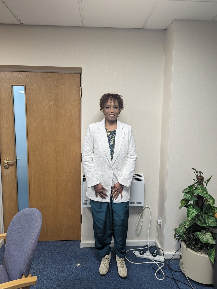 Virginia Barrett (@fcotprincipal) on Twitter photo An <a href="/fcot/">Farnborough College</a> team effort to get me ready for a day in London - make up & nails by the Beauty students, and jacket tailored by Art & Design #makeyourselfatfarnborough An <a href="/fcot/">Farnborough College</a> team effort to get me ready for a day in London - make up & nails by the Beauty students, and jacket tailored by Art & Design #makeyourselfatfarnborough
