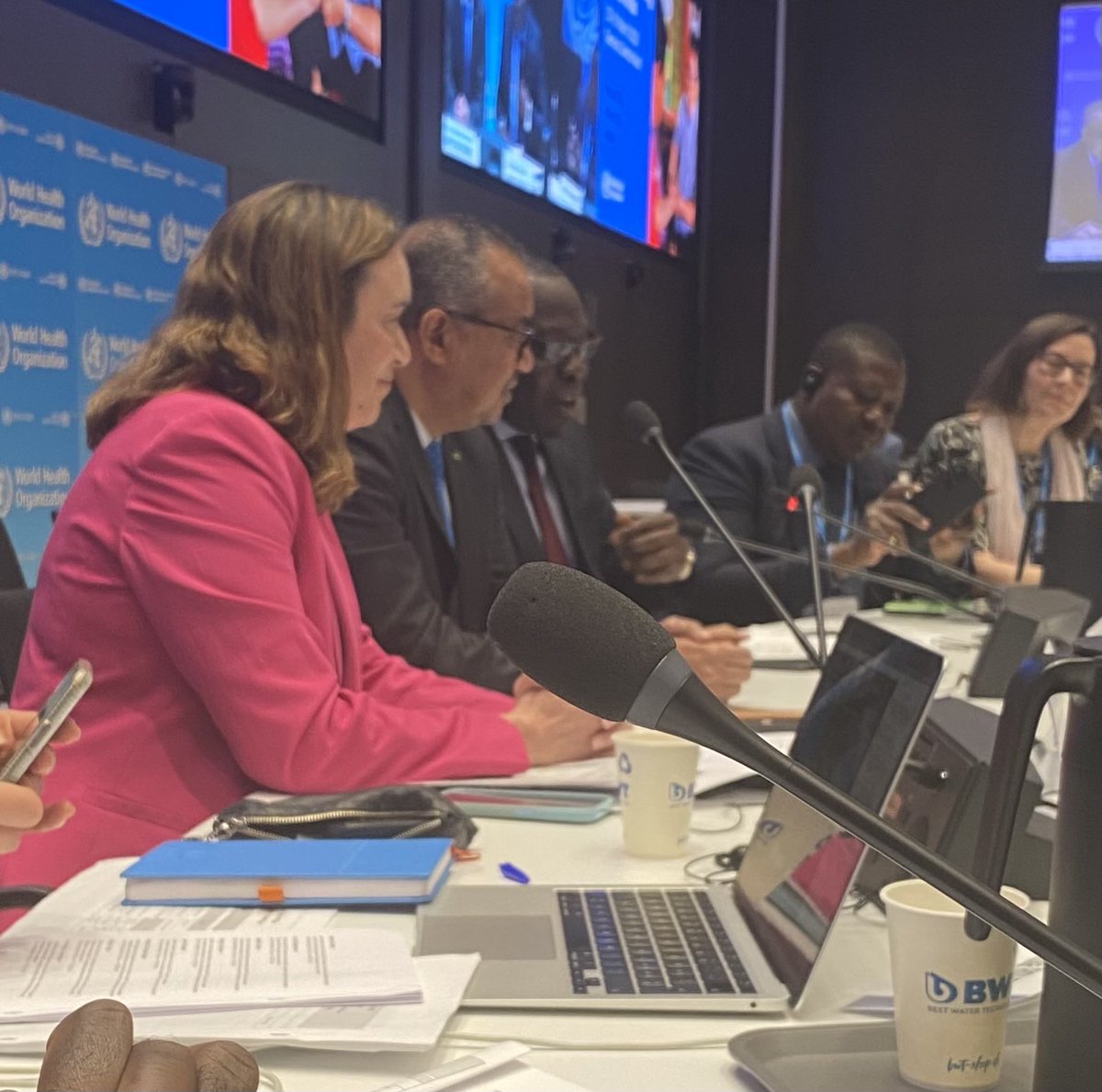 Claire fuller tweet media