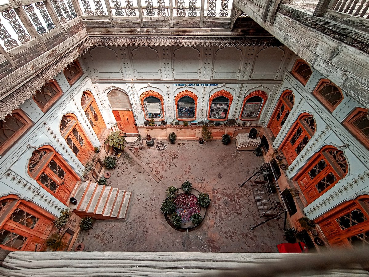 epinaphrine's tweet photo. Here are some other clicks of architectural masterpiece. 

📍 Walled City of Peshawar

insta: ghanikhan_philosophy
#Peshawar https://t.co/4tK61sq9gj
