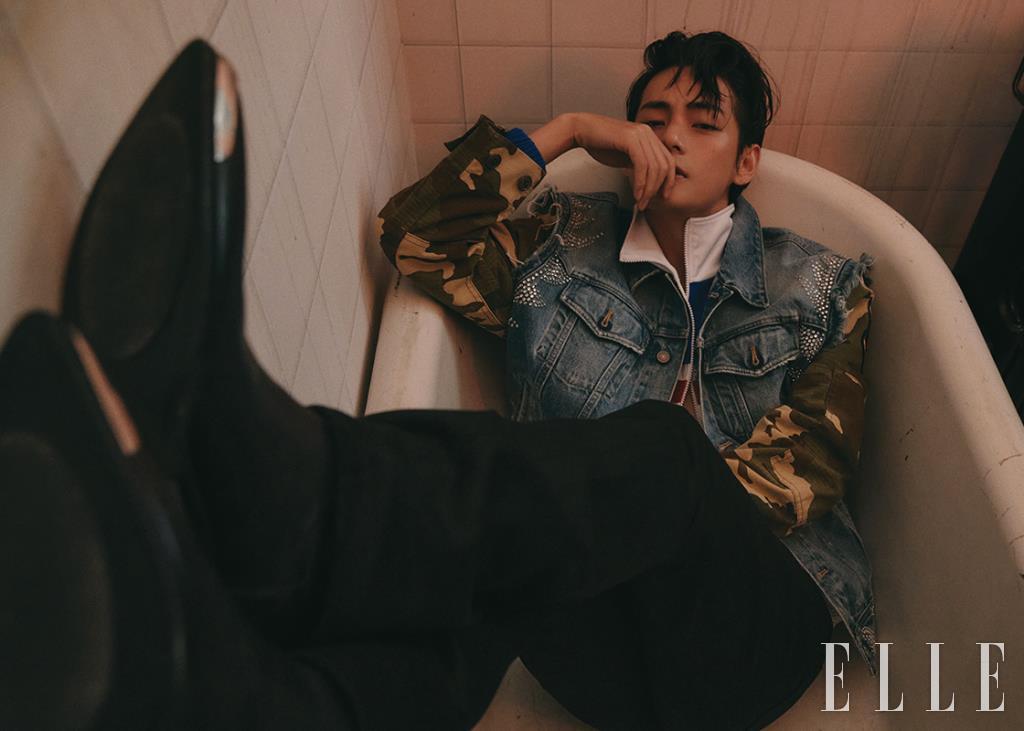 BTSItalia_twt2's tweet photo. 📷| #V x ELLE Korea ✨️ (4/7)
#ELLExV @BTS_twt
🔗 https://t.co/E4tgN2RfYQ https://t.co/5RlNCGlB5B