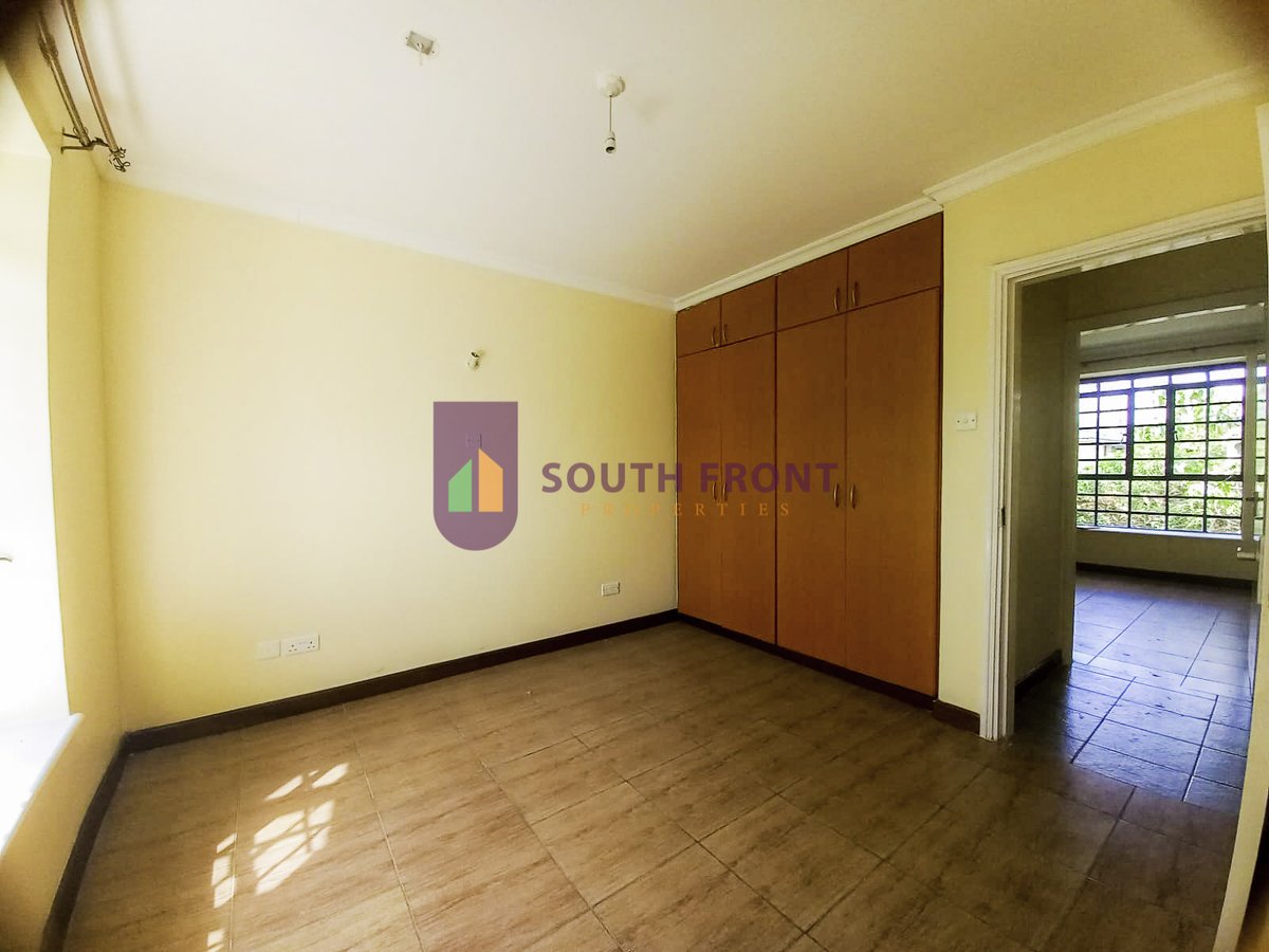 SouthfrontKE's tweet photo. 3 Bedroom + DSQ Maisonette for sale at Grace land Athi River in a Serene Gated Community just 300mts from Mombasa Rd. This Spacious Property is perfect for families and is going for Only Ksh 12.5M. Call Us at +254 727 404414 for a viewing. #southfrontproperties 1/2 https://t.co/YUsW6flpCc