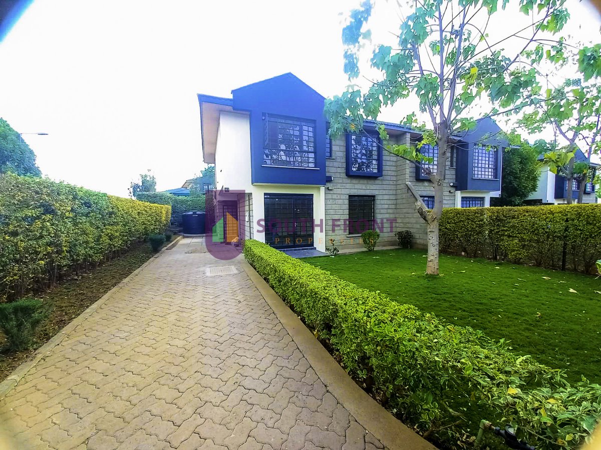 SouthfrontKE's tweet photo. 3 Bedroom + DSQ Maisonette for sale at Grace land Athi River in a Serene Gated Community just 300mts from Mombasa Rd. This Spacious Property is perfect for families and is going for Only Ksh 12.5M. Call Us at +254 727 404414 for a viewing. #southfrontproperties 1/2 https://t.co/YUsW6flpCc