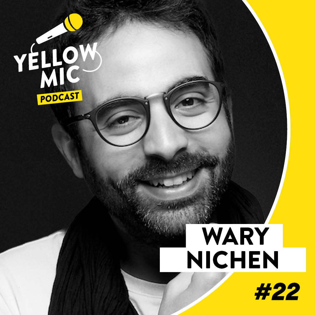 MontreuxComedy's tweet photo. 🎤 #YellowMic vous plonge dans l'histoire d'un sketch, de sa création à sa performance au #MontreuxComedyFestival.

Dans cet épisode, @WaryNichen nous raconte son parcours atypique mais aussi son jeu préféré sur Linkedin.

🎧 https://t.co/l4oIuO75uG https://t.co/n7dxHhMR4c