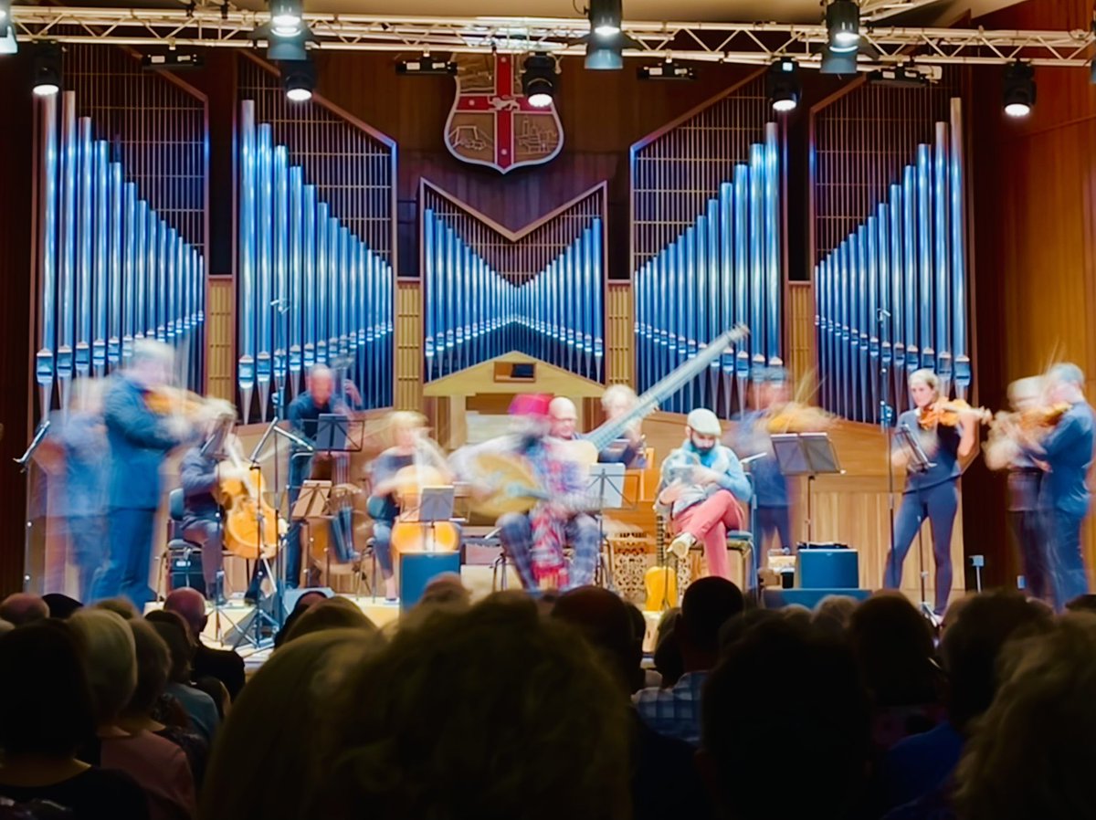 Mike Kinsela tweet media