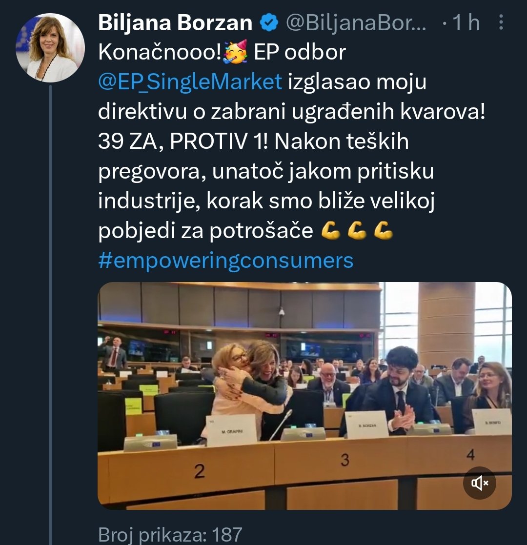 zvoncha's tweet photo. Biljana vs. Željana 

#samobitno https://t.co/jiuuumzGkc