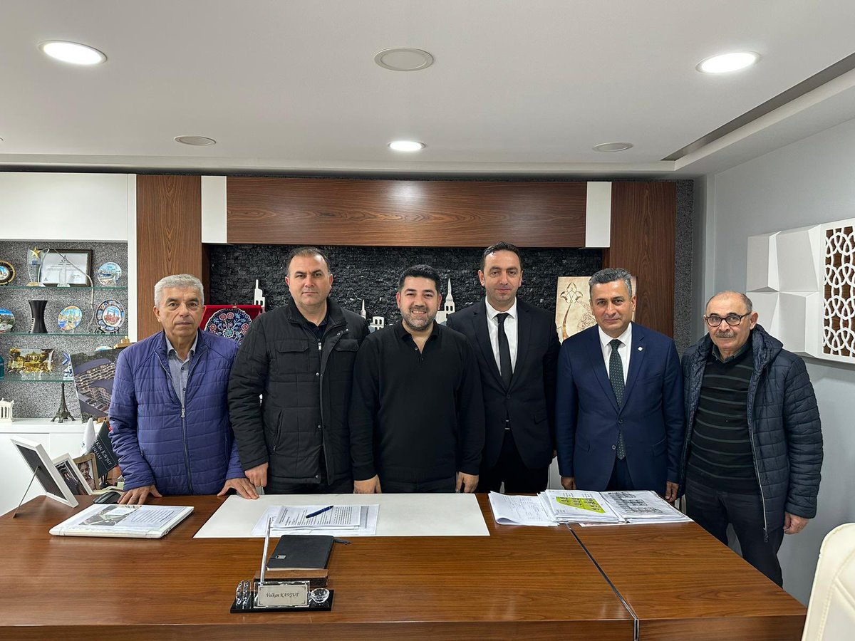 muratbalaban41's tweet photo. AK Parti Kocaeli Milletvekili Aday Adaylığım sürecinde desteklerini esirgemeyen KAV İnşaat Sahibi Volkan Kavşut ve İnşaat Mühendisi dostum Semih Yurt’a teşekkür ediyorum. https://t.co/CLbjwFUZ4H