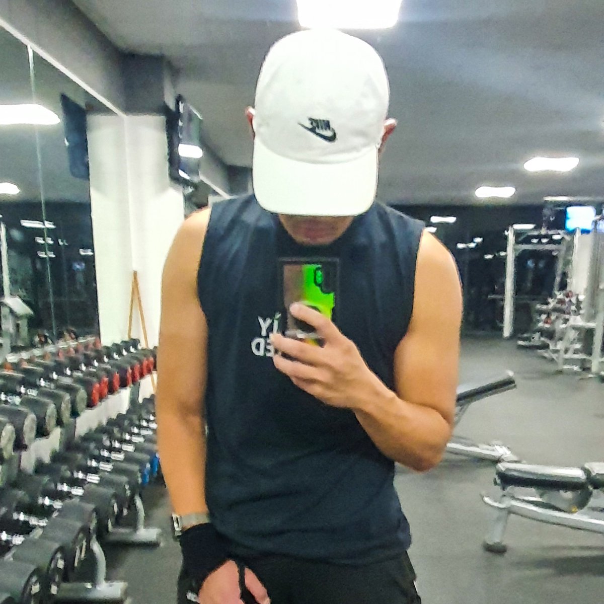 ANotSoGoodBoy's tweet photo. Me against myself. 

#NewProfilePic https://t.co/ld0zFC4lY2