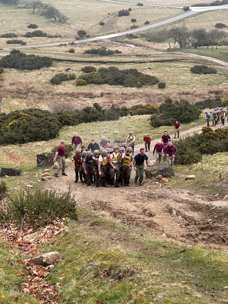 Foxy2Para's tweet photo. My final stretcher today, so we did 2 💪🏼. I’m gutted to be leaving all this behind. 11/76 failed to finish with the stretcher.
72 will go Forward to Mill!
Elements of @16AirAssltBCT were also invited to watch and see how their units are getting on 💪🏼 https://t.co/fsQl4mPHmo