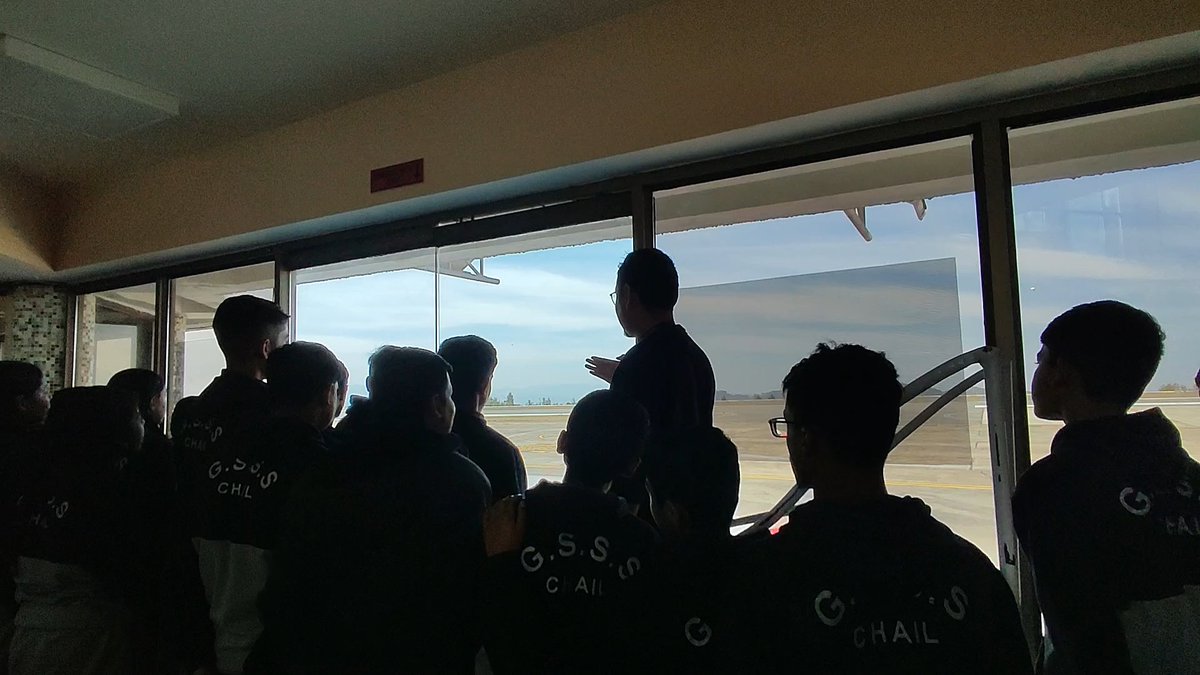 aaismlairport's tweet photo. We were thrilled to host a group of enthusiastic students from GSSS Chail at our airport today! They got an inside look at how Air Traffic Control operates, learned about airport operations, and even got to see aircraft ATR42 take off and land. Thanks for visiting!
@AAI_Official https://t.co/W8DK33m5yU