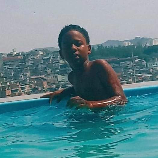 Hoje e seu dia meu amor e eu te desejo tudo de melhor na sua vida ...🎉🎂🥳🤞