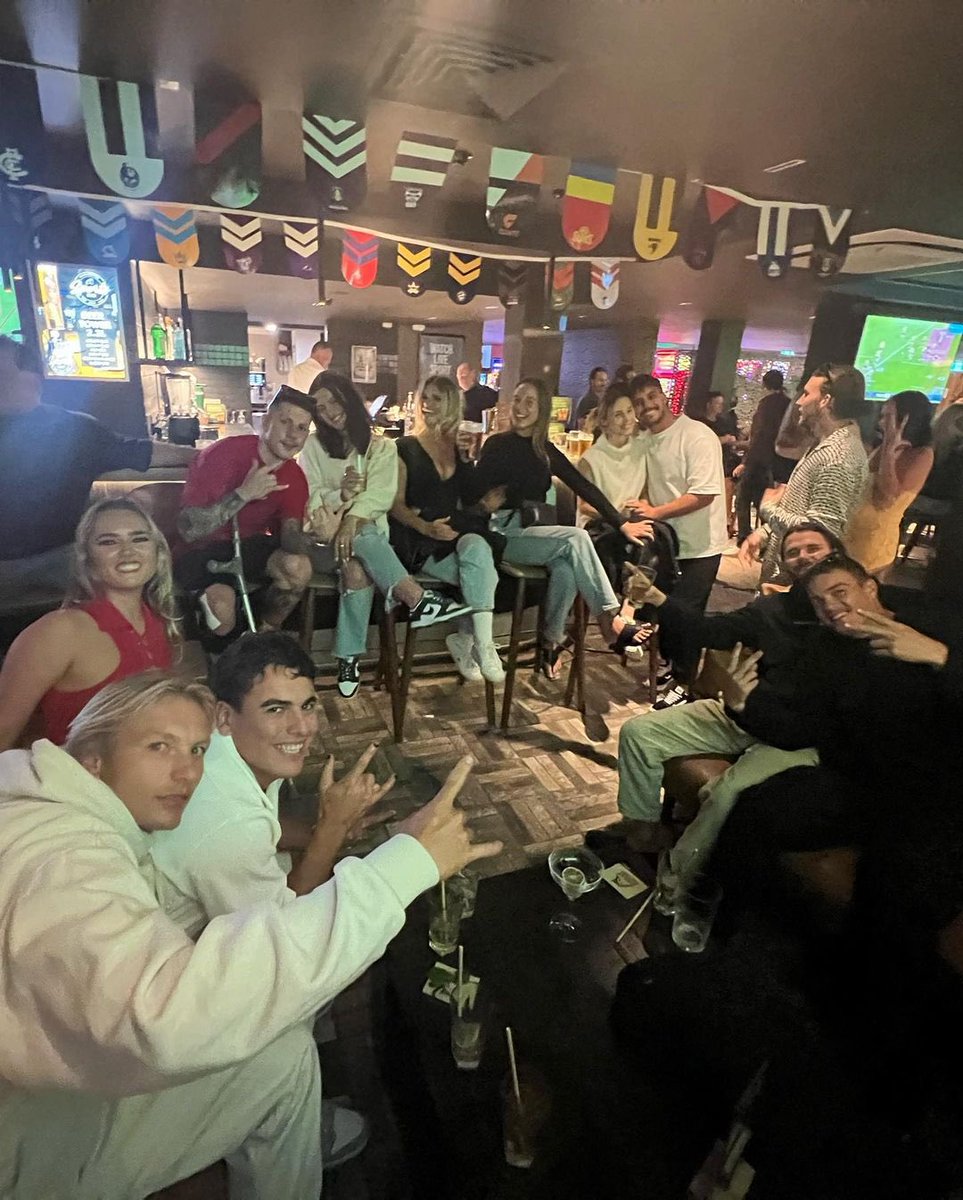 Ruby-Lee Coffey on Twitter: "RT @CoffeysGirls: